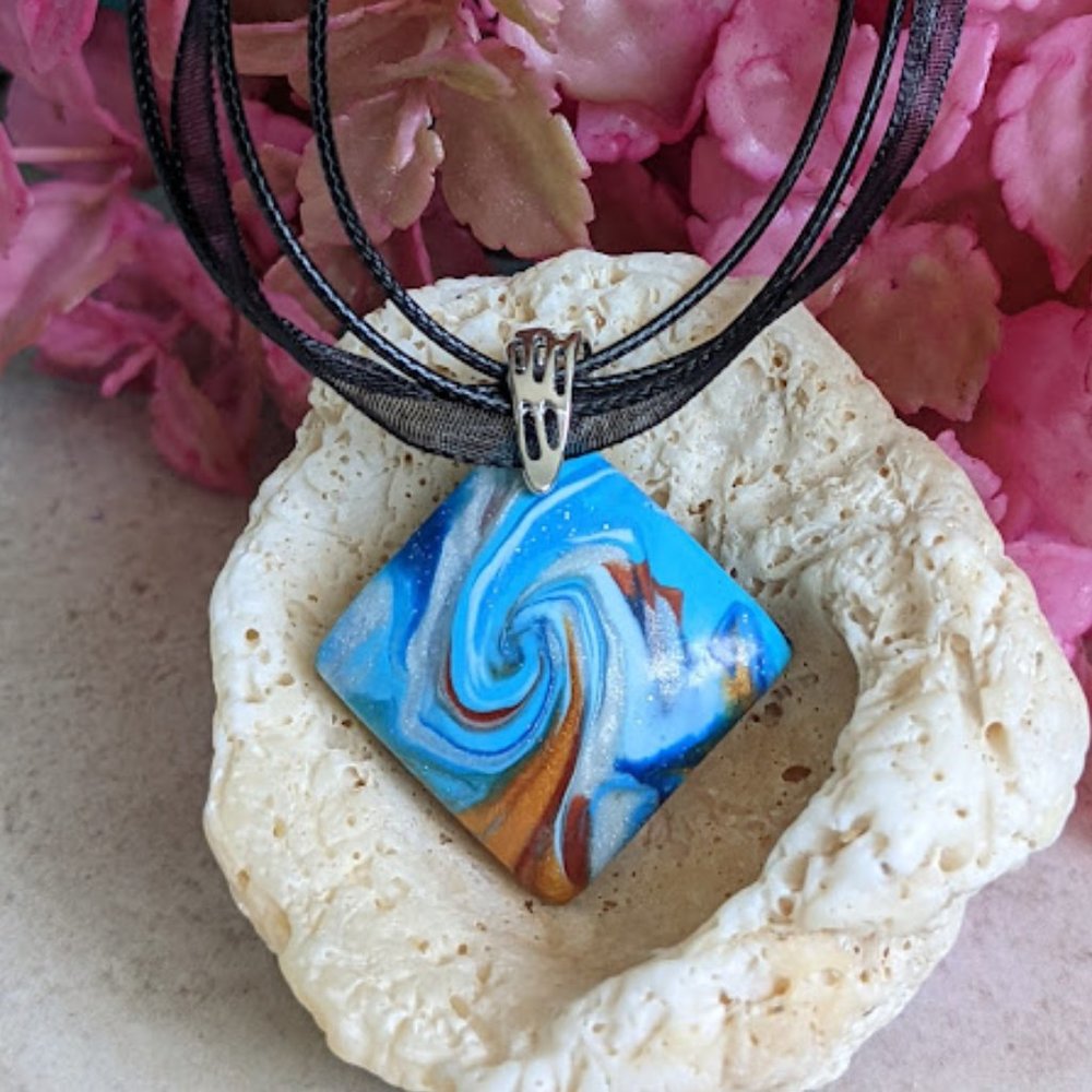 Ocean Swirl Necklace